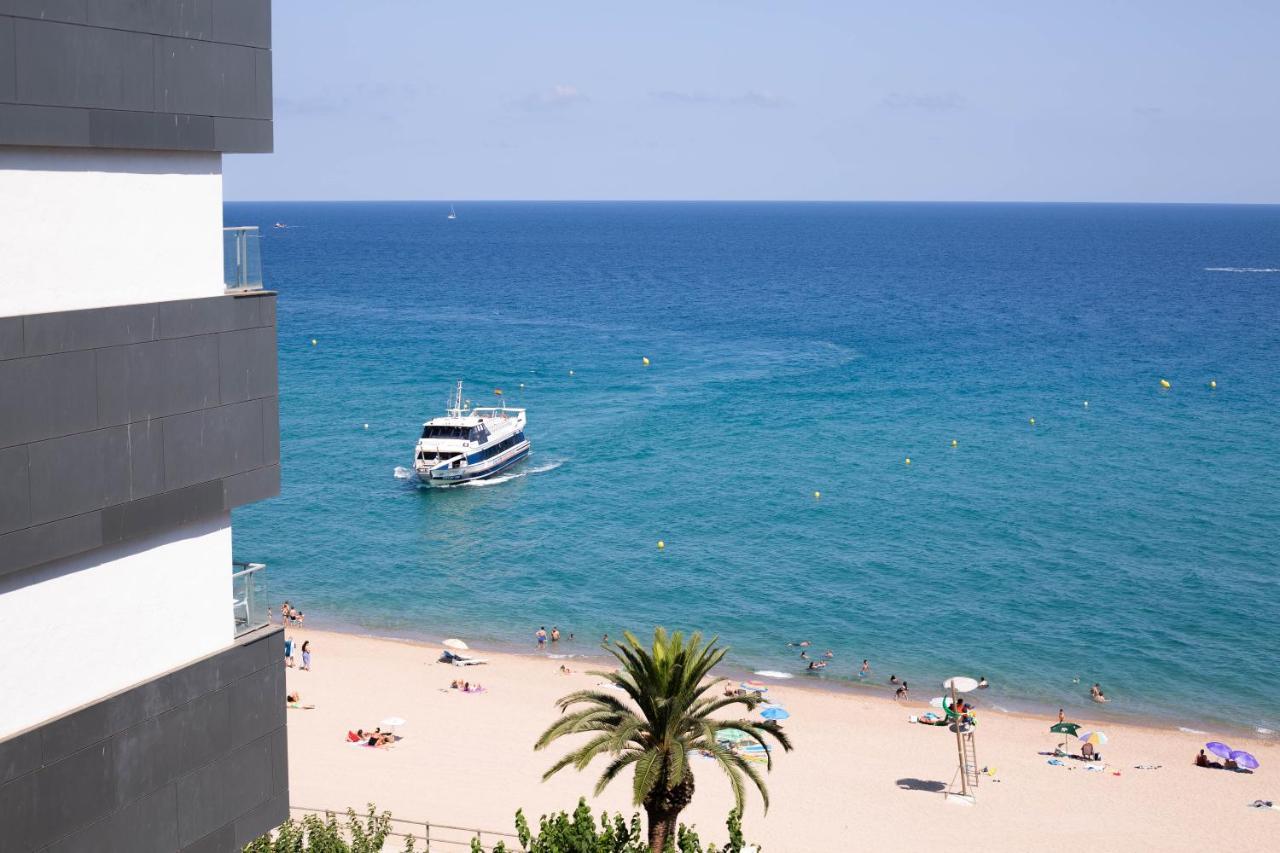 Apartamento Septimo Cielo Primera Linea De Mar Blanes Luaran gambar