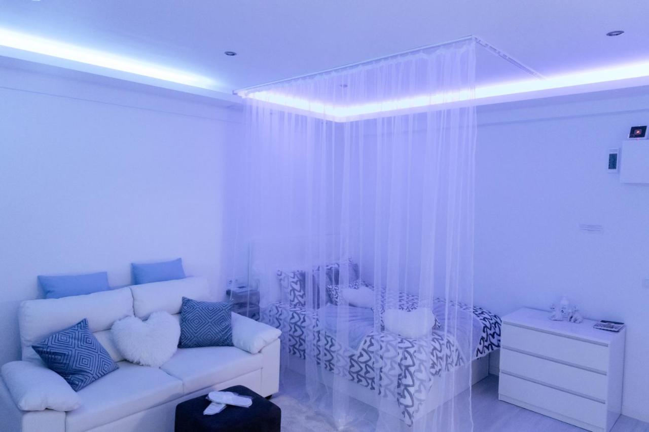 Apartamento Septimo Cielo Primera Linea De Mar Blanes Luaran gambar