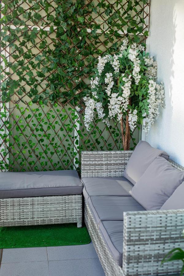 Apartamento Septimo Cielo Primera Linea De Mar Blanes Luaran gambar